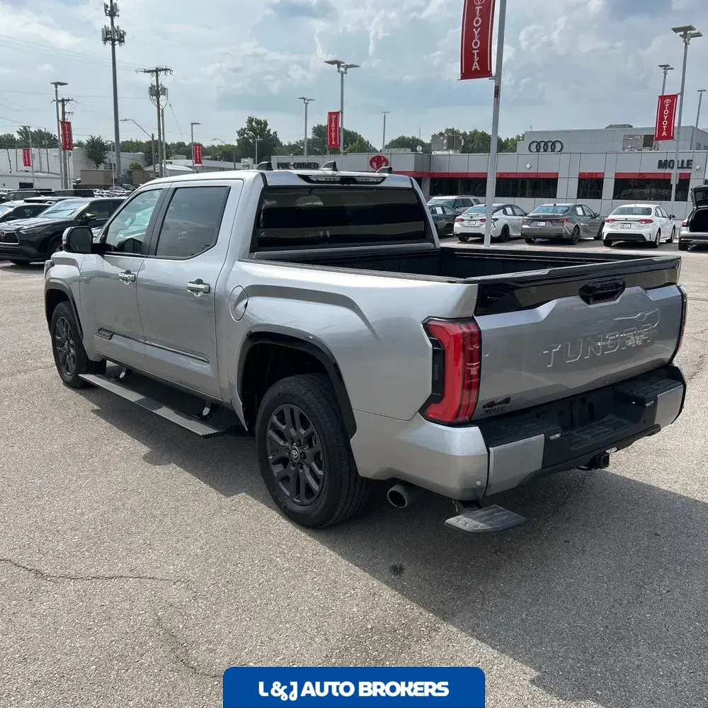 2025 Toyota Tundra Platinum