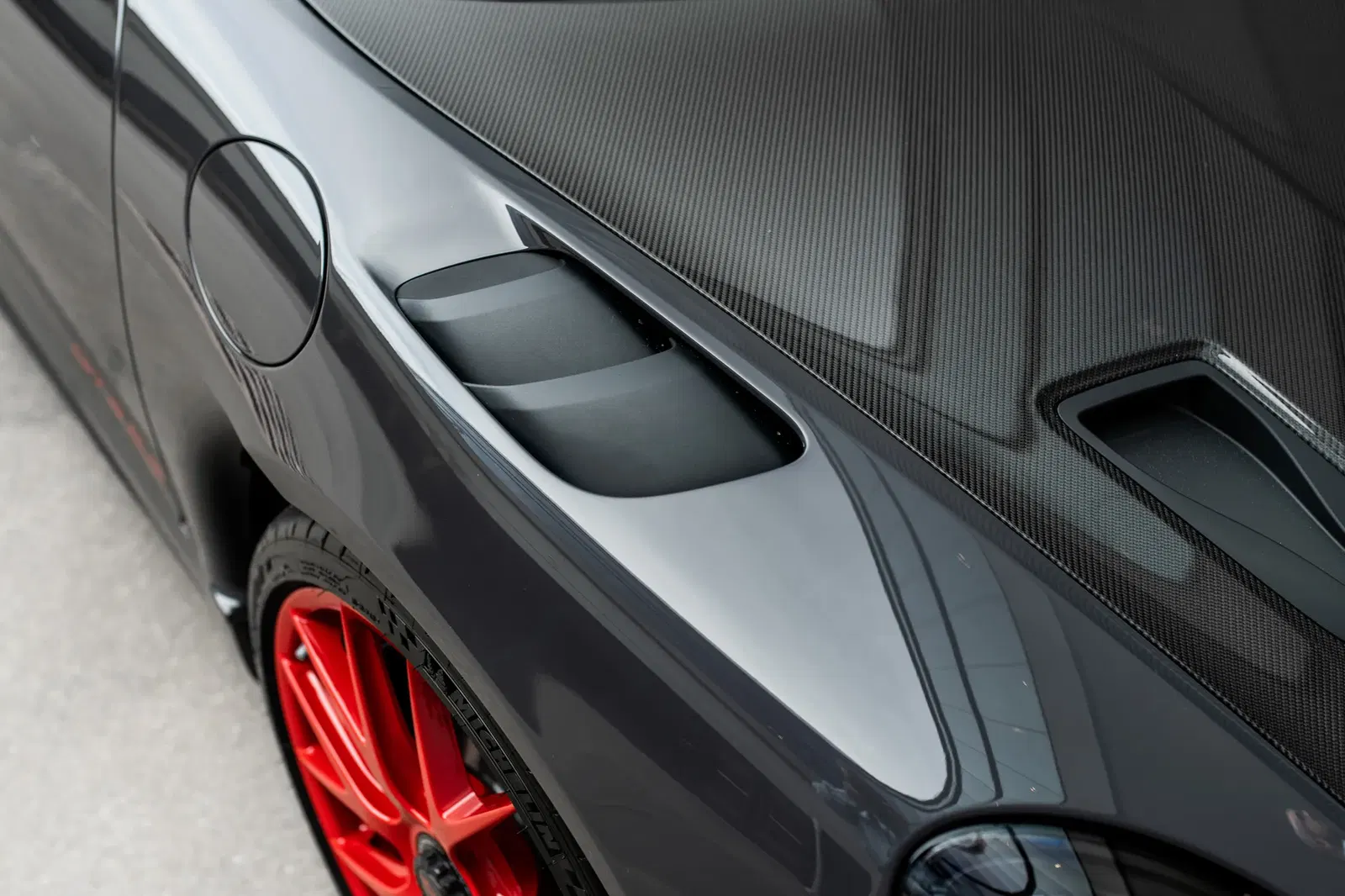 2023 Porsche 718 Cayman GT4 RS Weissach
