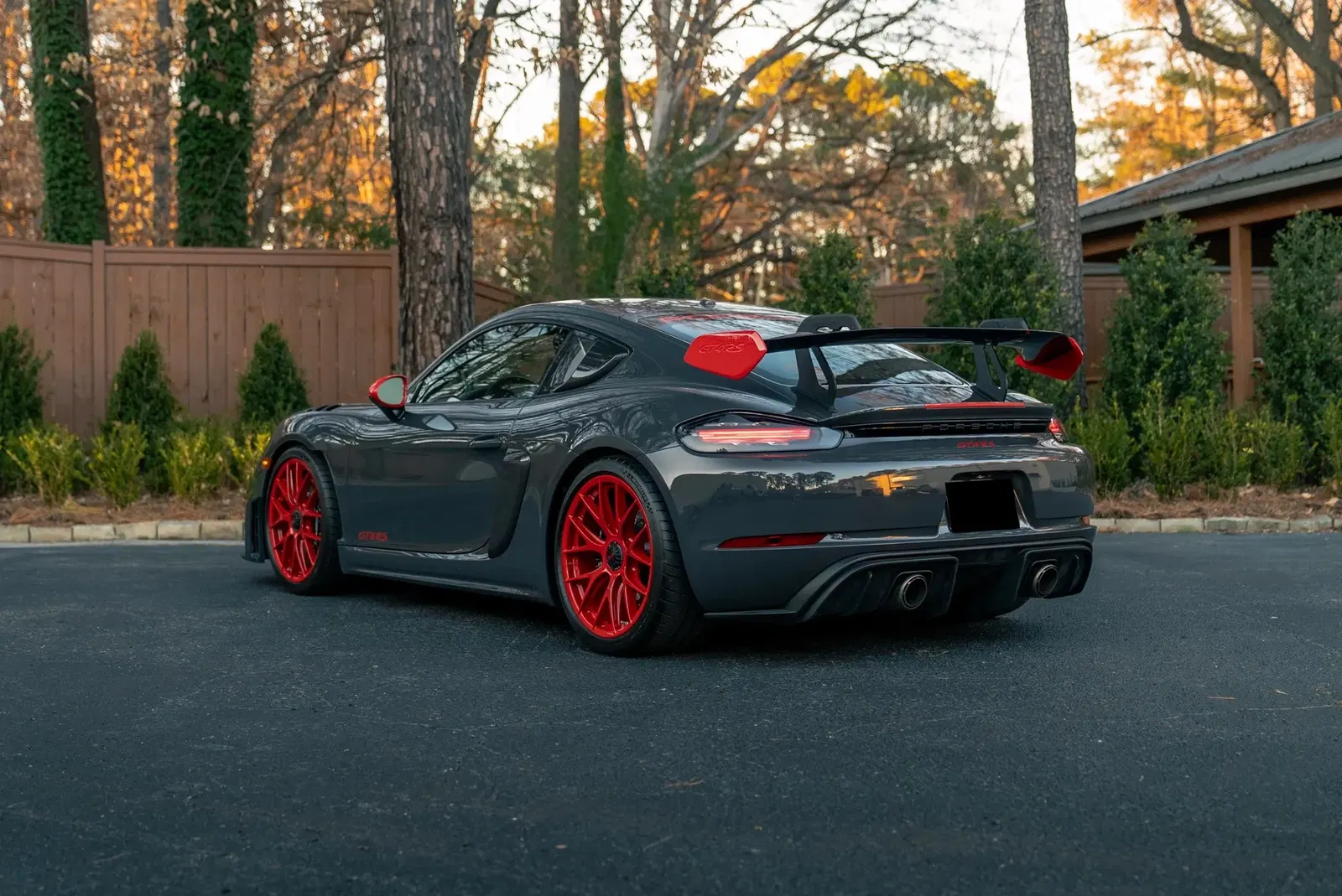 2023 Porsche 718 Cayman GT4 RS Weissach