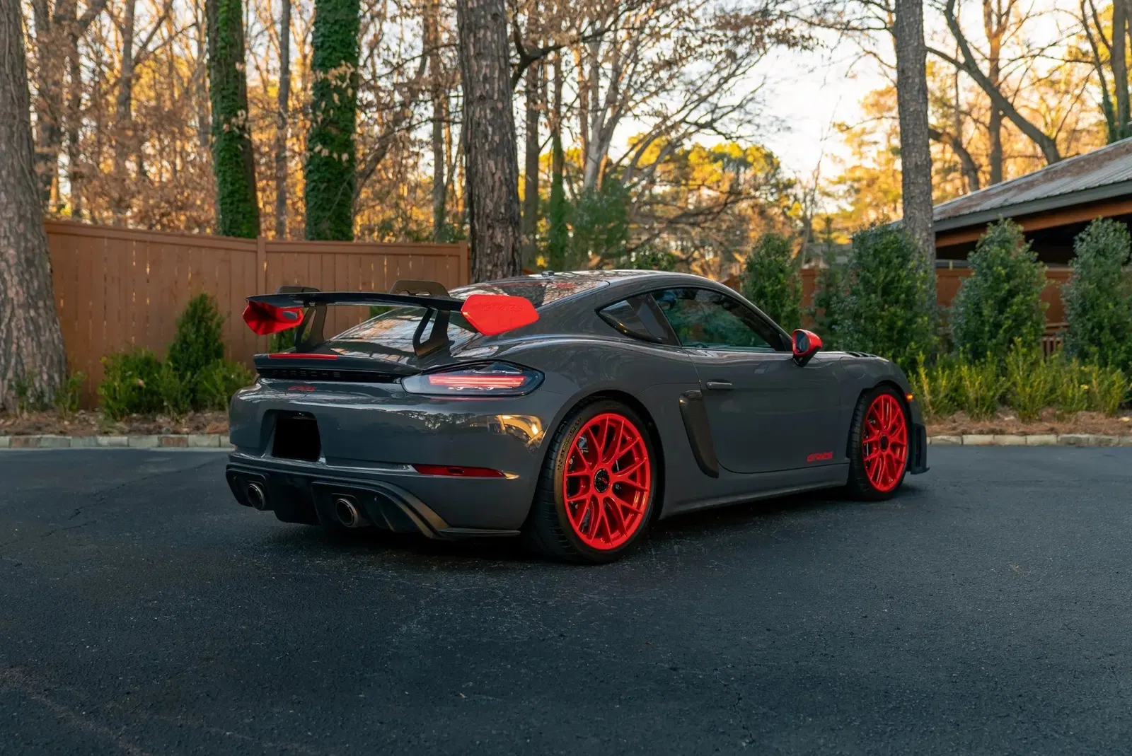 2023 Porsche 718 Cayman GT4 RS Weissach