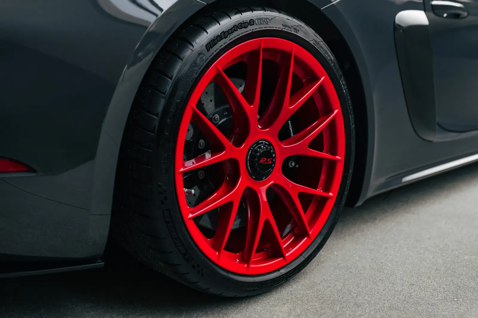 2023 Porsche 718 Cayman GT4 RS Weissach