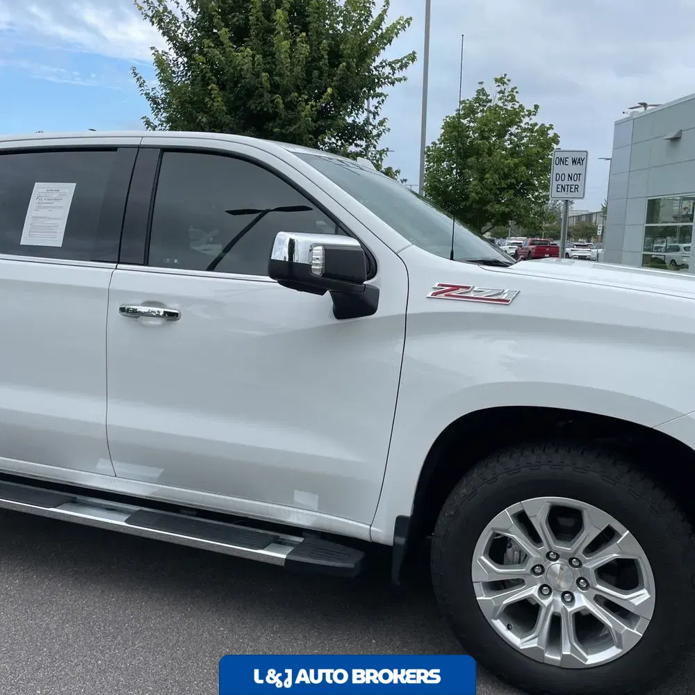 2024 Chevrolet Silverado 1500 LTZ