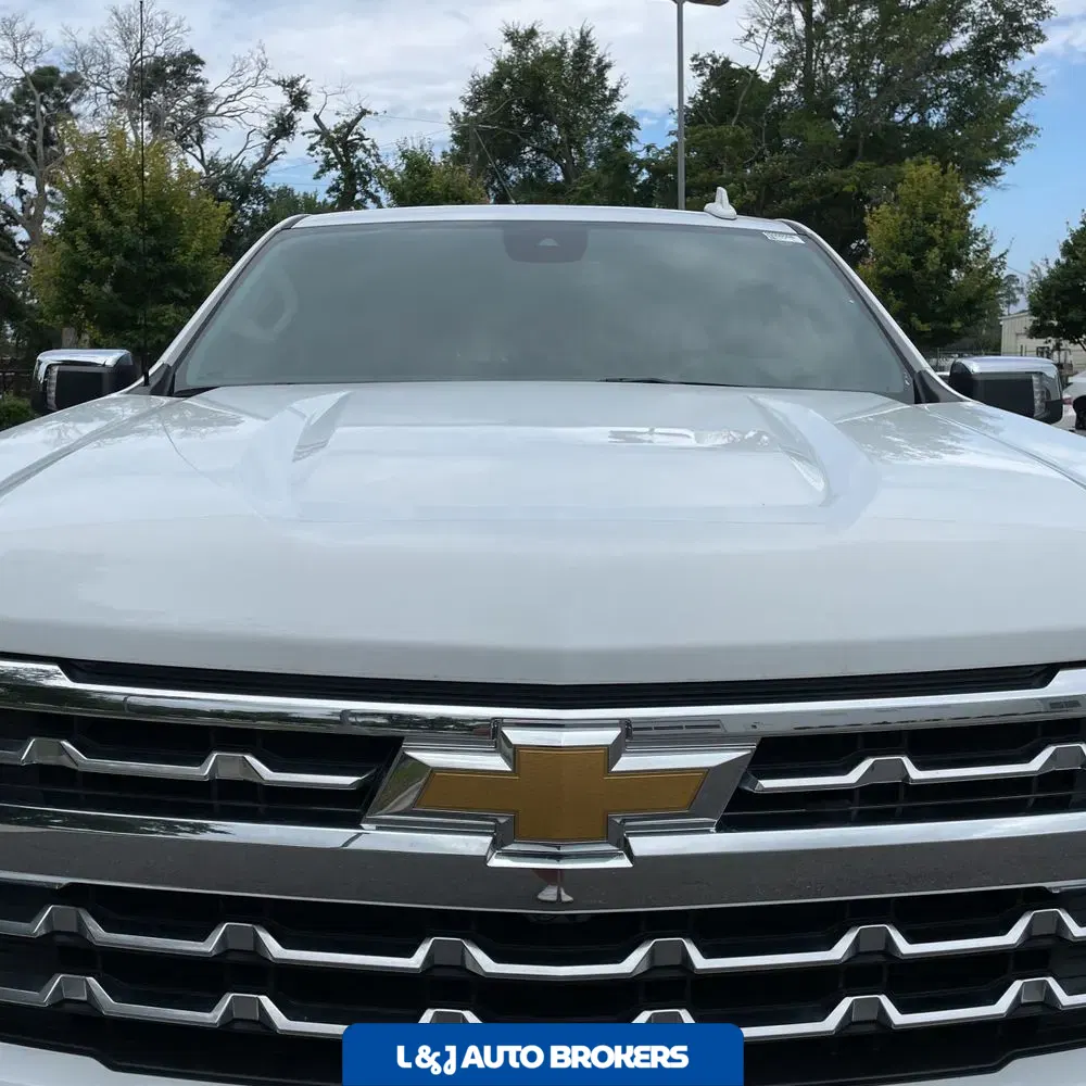 2024 Chevrolet Silverado 1500 LTZ
