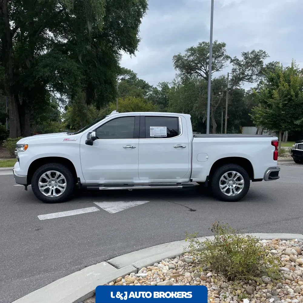 2024 Chevrolet Silverado 1500 LTZ