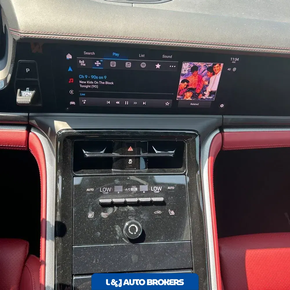 2025 Porsche Panamera 4 E-Hybrid