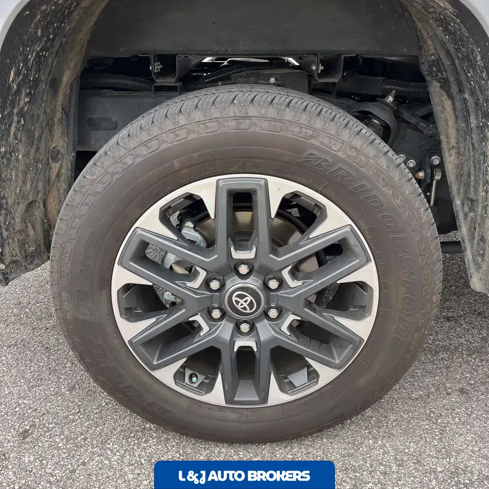 2025 Toyota Tundra Limited HV