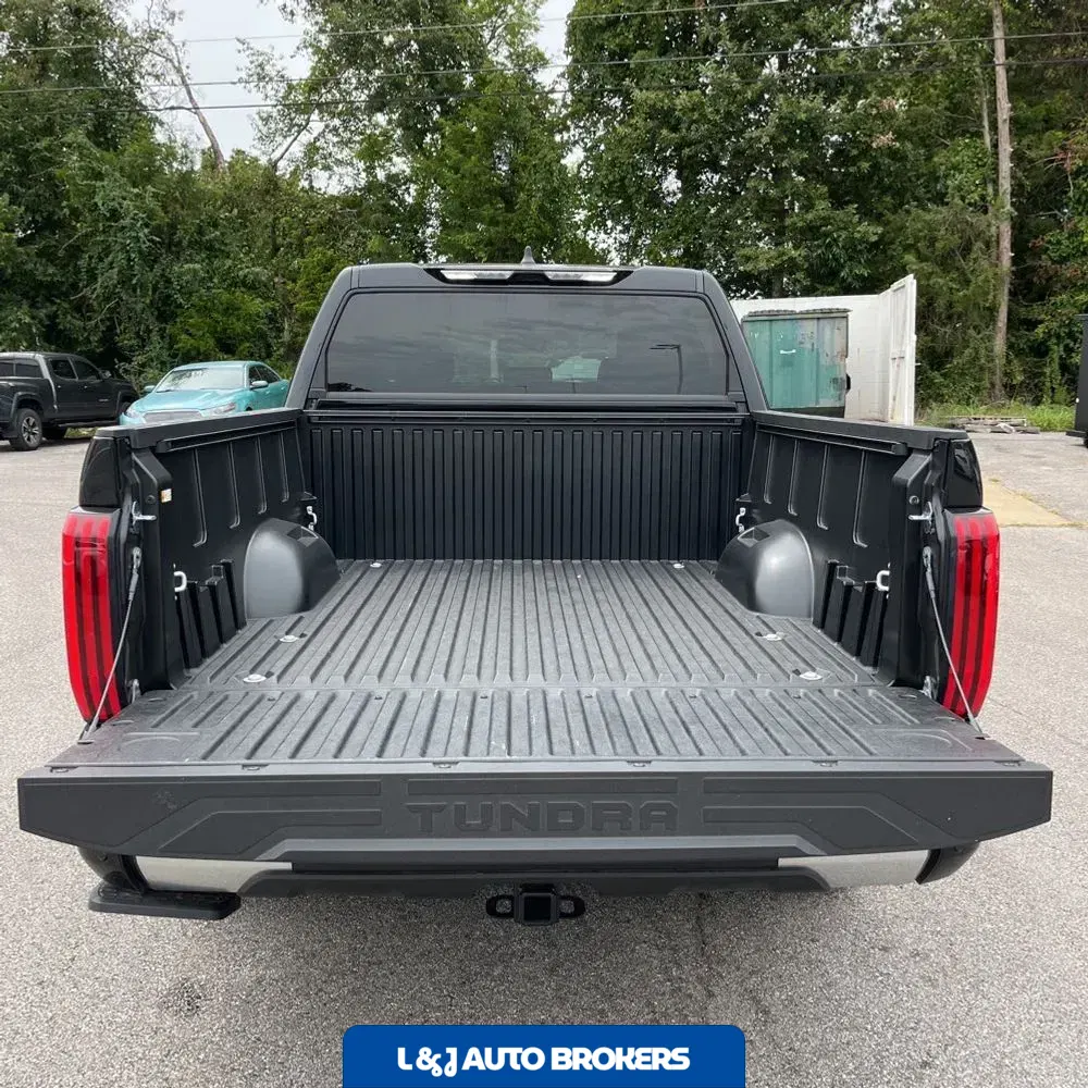 2025 Toyota Tundra Limited HV
