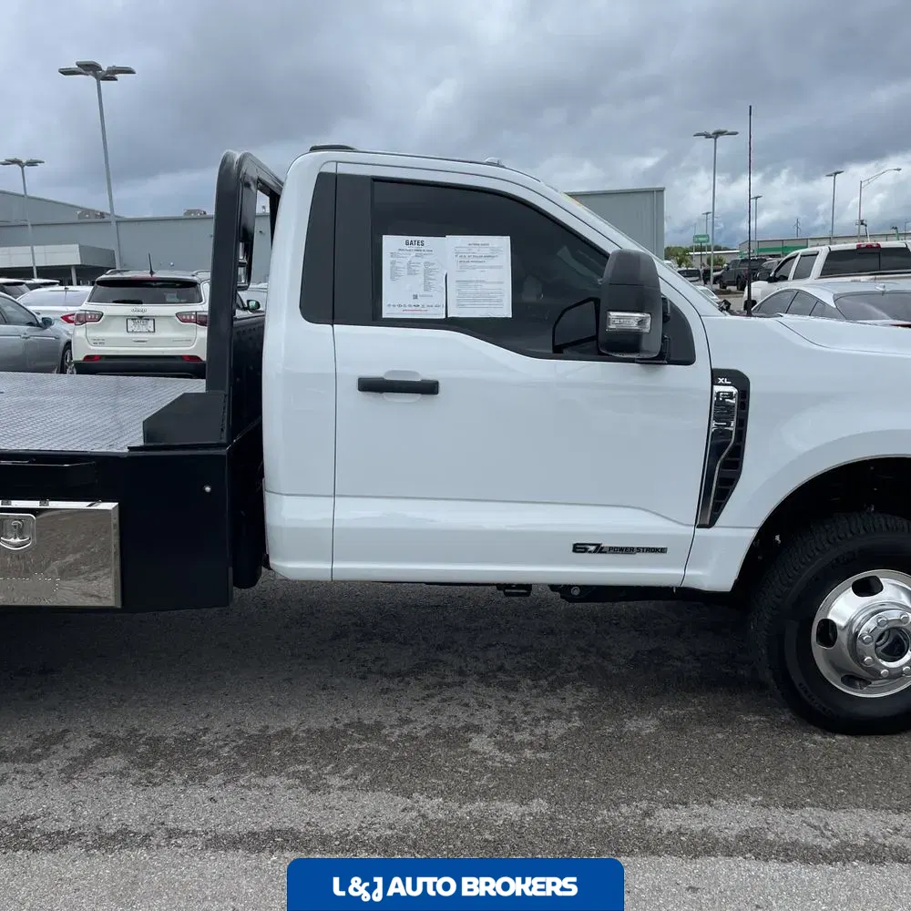 2024 Ford S/D C/C F350 XL