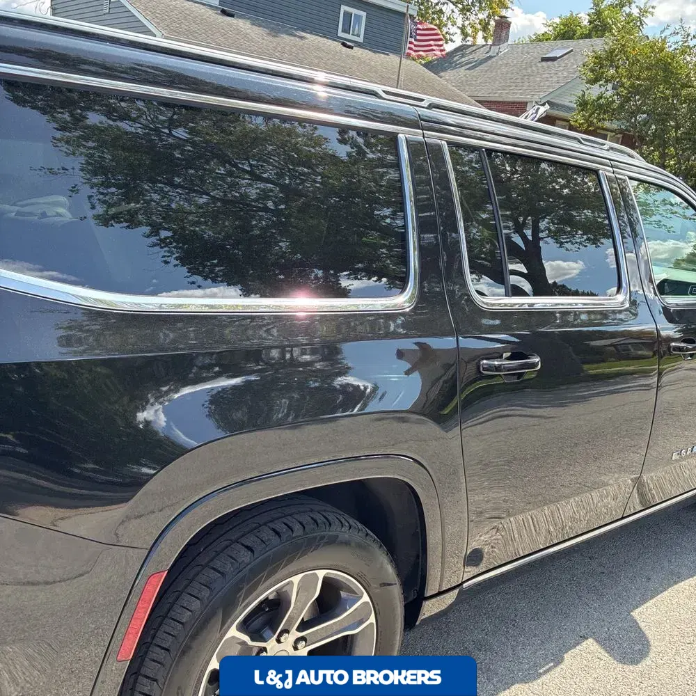 2024 Jeep Grand Wagoneer L Base