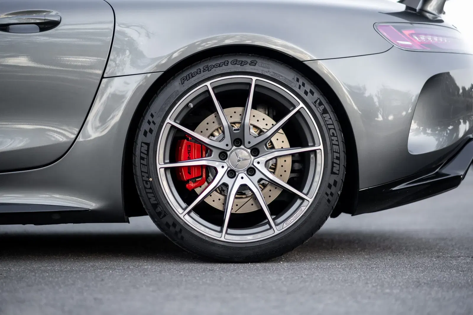 1,400-Mile 2019 Mercedes-AMG GTR