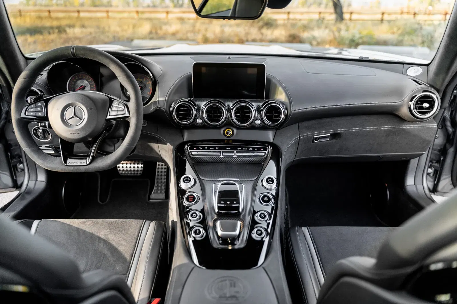 1,400-Mile 2019 Mercedes-AMG GTR