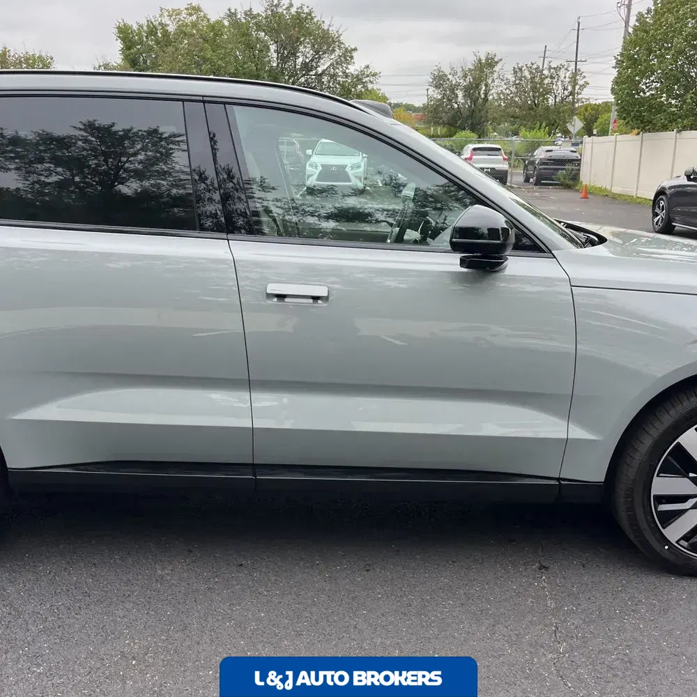 2025 Volvo EX90 Ultra