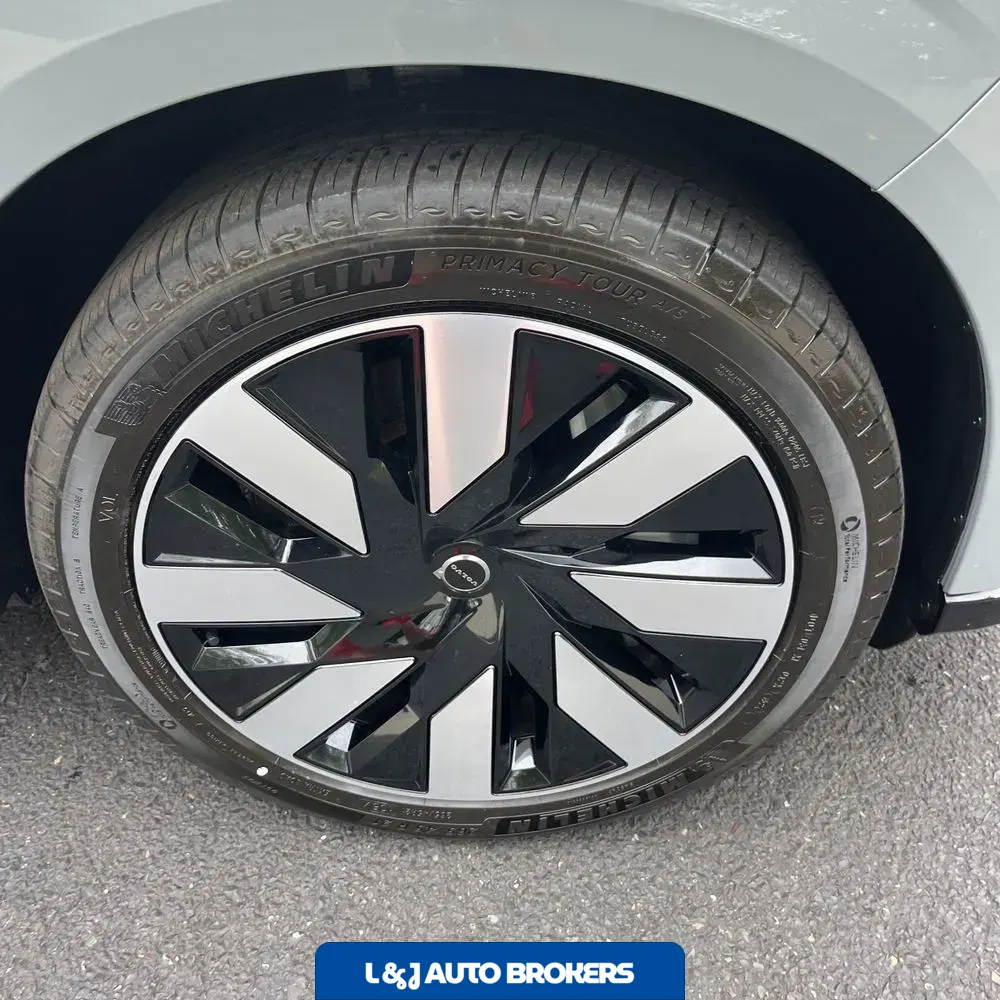 2025 Volvo EX90 Ultra
