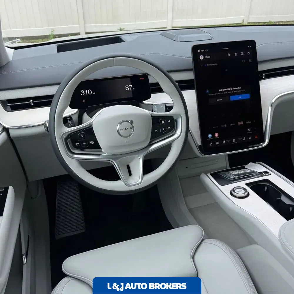 2025 Volvo EX90 Ultra