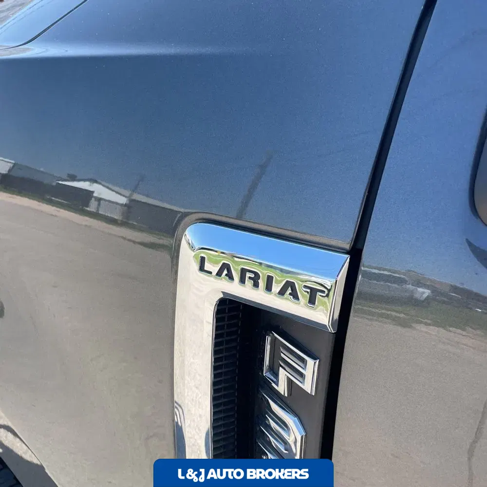 2020 Ford F-350 Super Duty Lariat