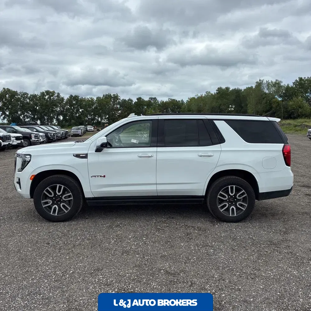 2023 GMC Yukon AT4