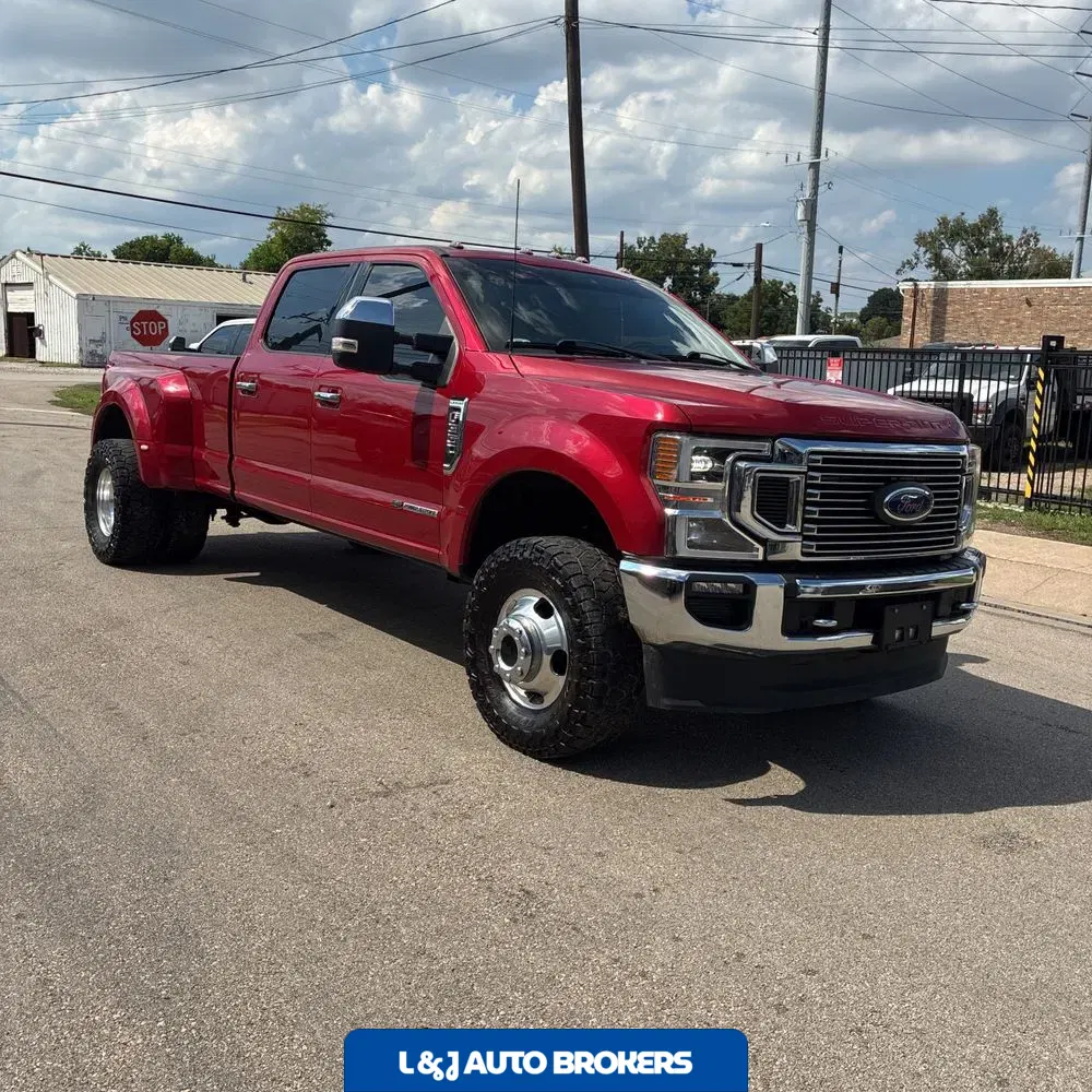 2022 Ford F-350 Super Duty Lariat