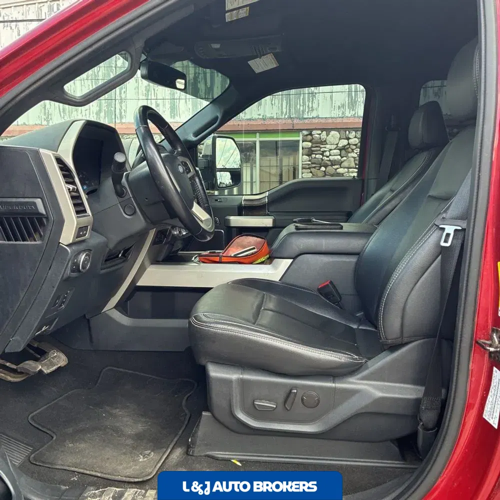 2022 Ford F-350 Super Duty Lariat