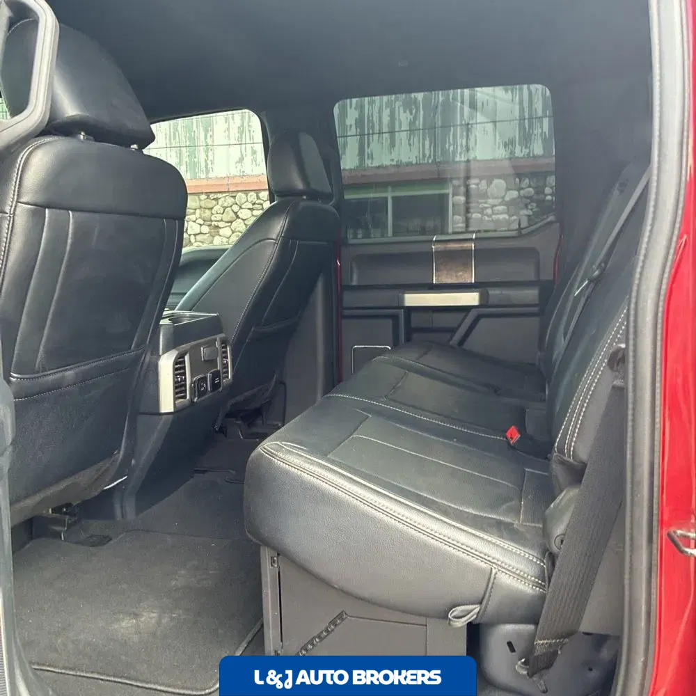 2022 Ford F-350 Super Duty Lariat