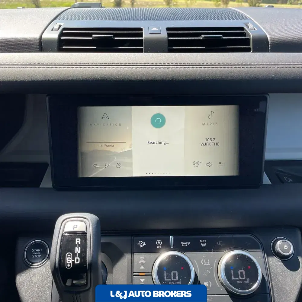 2024 Land Rover Defender 110 P400 S