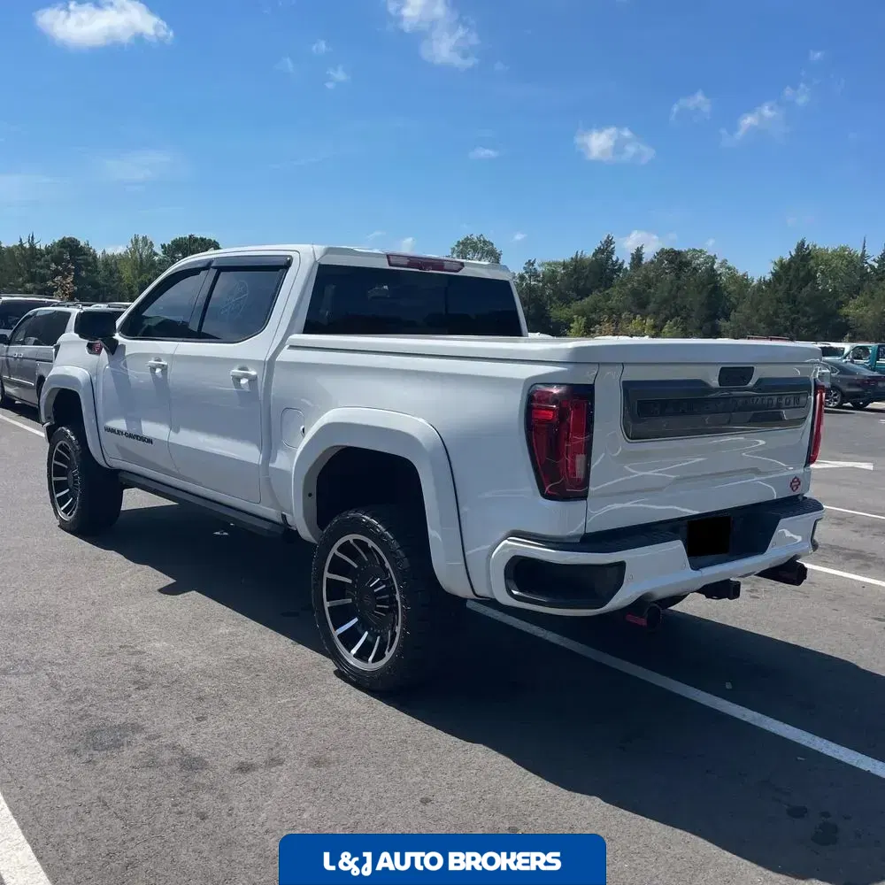 2023 GMC Sierra 1500 AT4