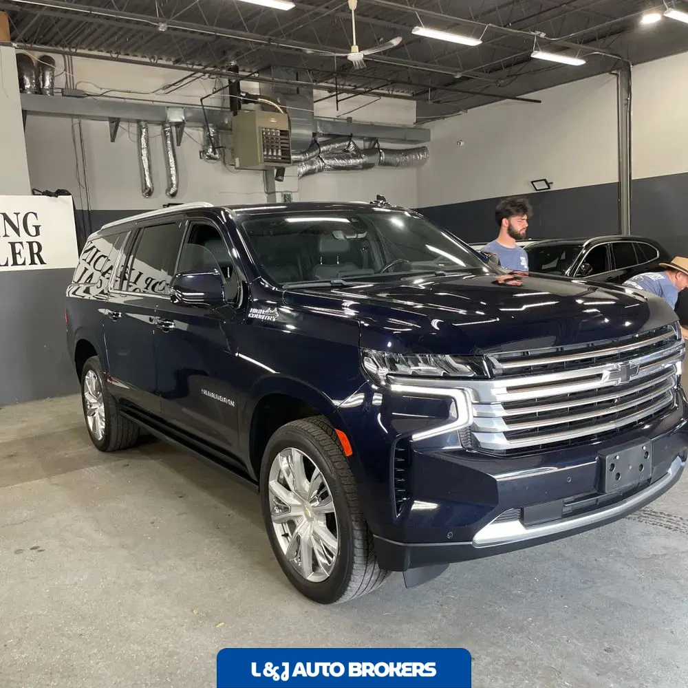 2021 Chevrolet Suburban High Country