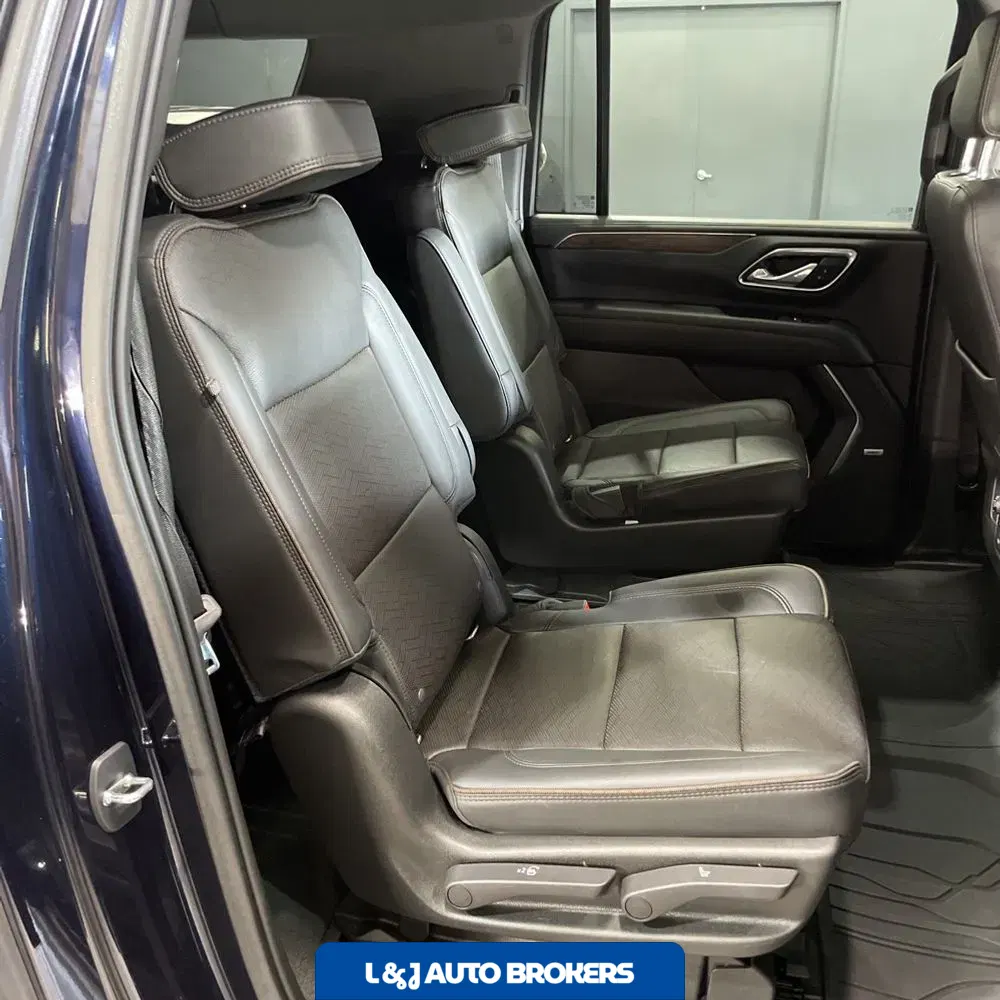 2021 Chevrolet Suburban High Country