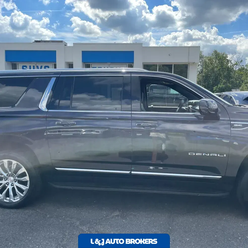 2024 GMC Yukon XL Denali