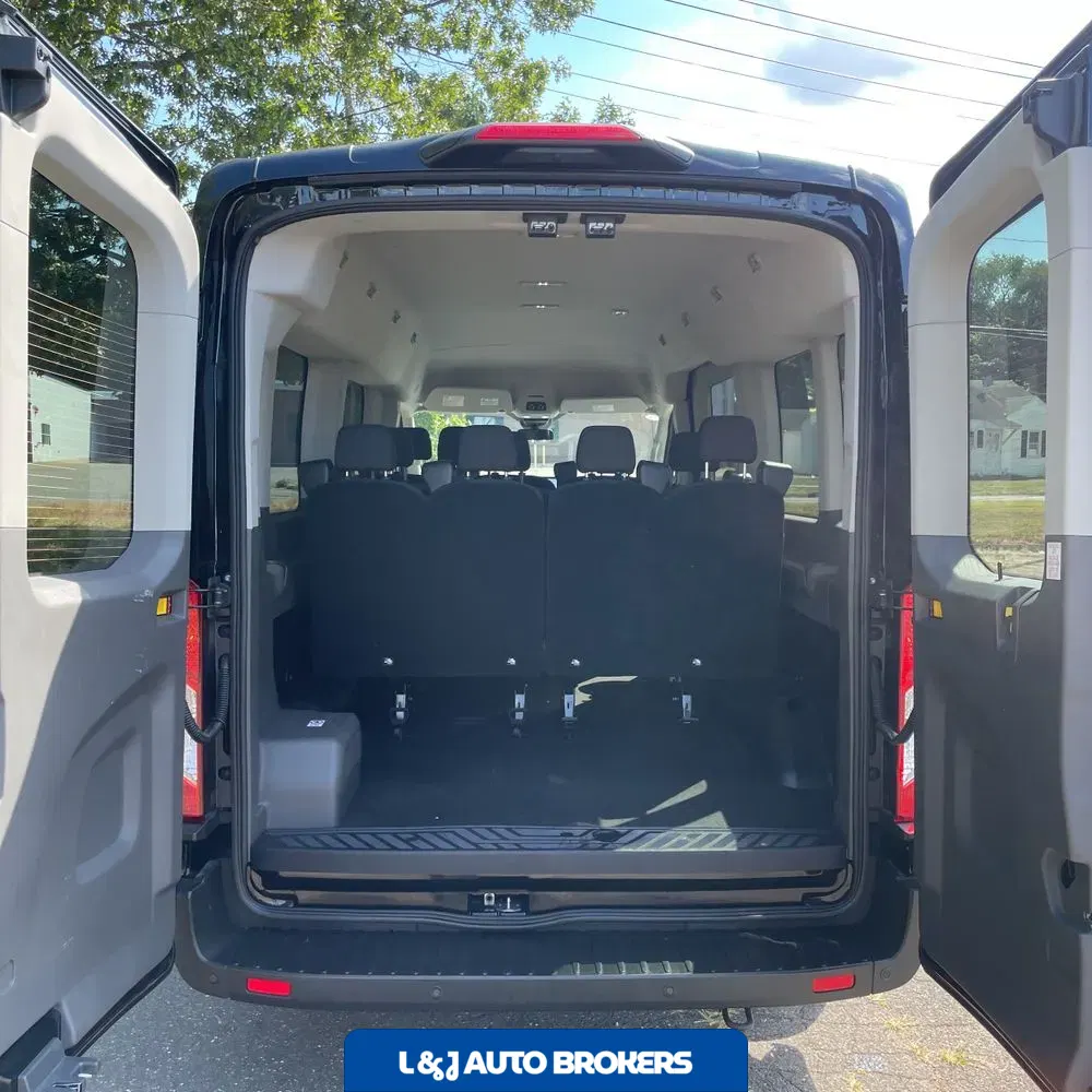 2025 Ford Transit 350 XLT