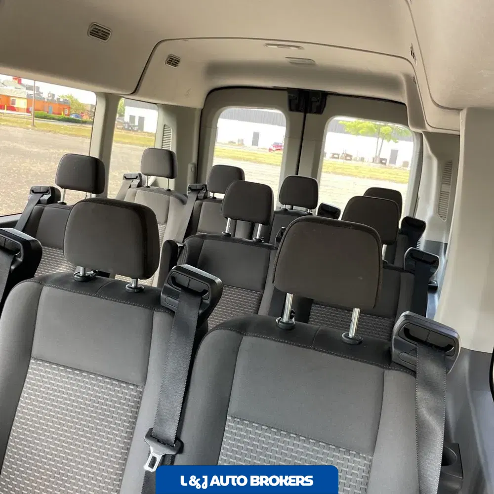2025 Ford Transit 350 XLT