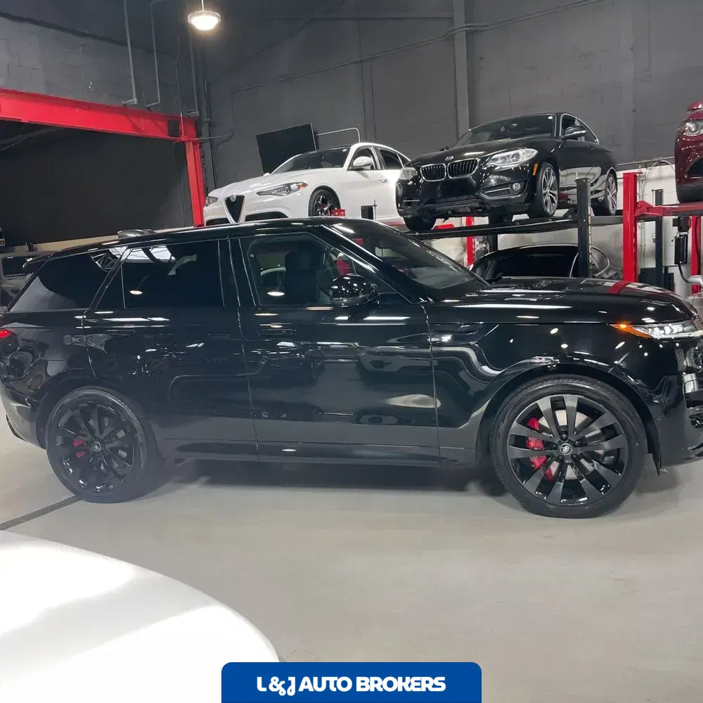 2023 Land Rover Range Rover Sport First Edition