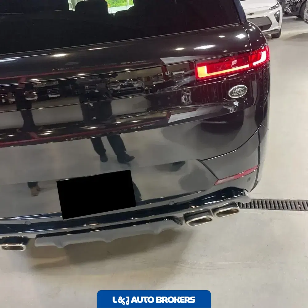 2023 Land Rover Range Rover Sport First Edition