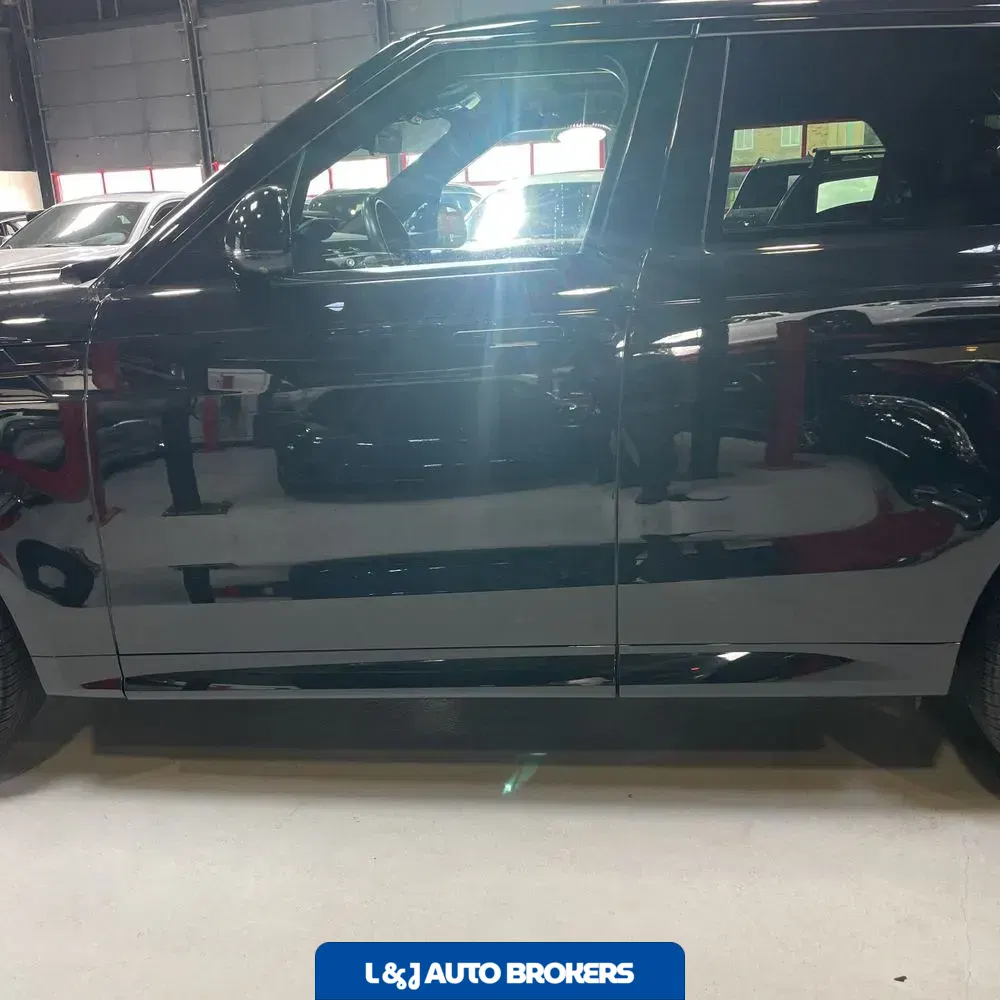 2023 Land Rover Range Rover Sport First Edition