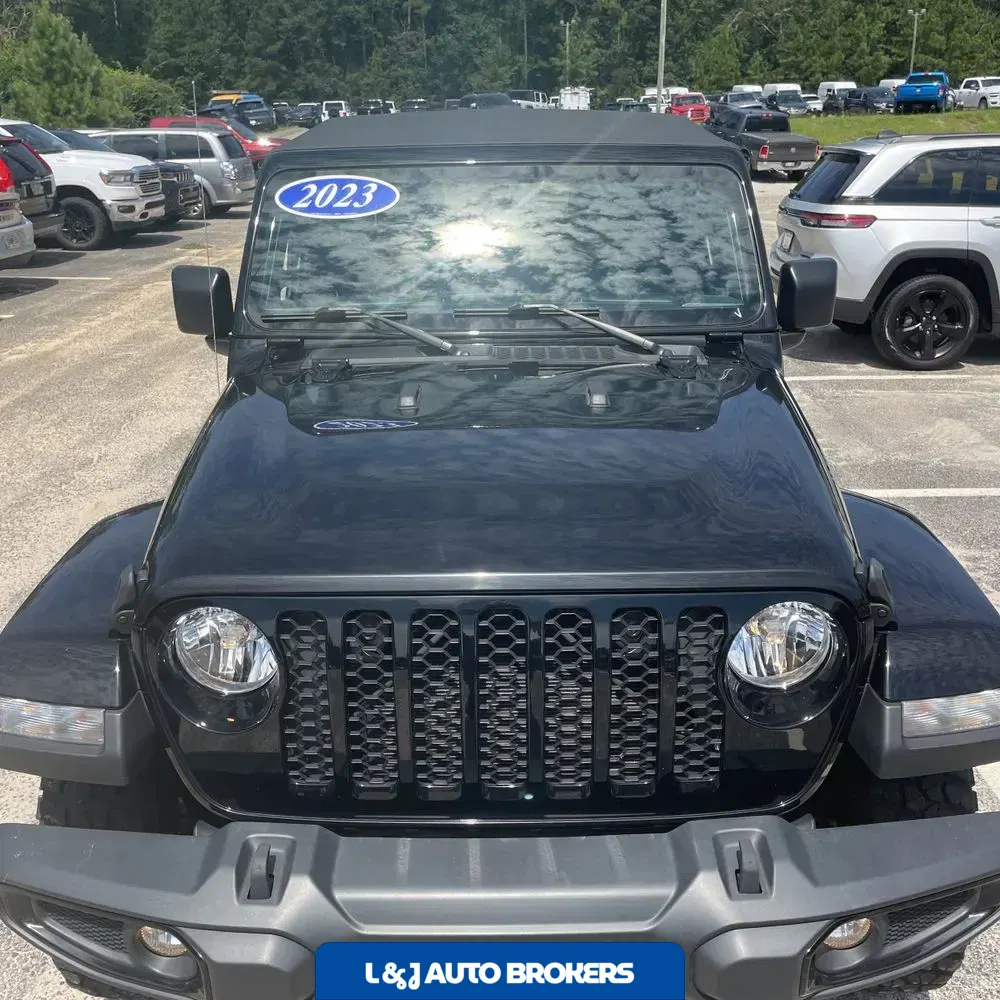 2023 Jeep Gladiator Willys