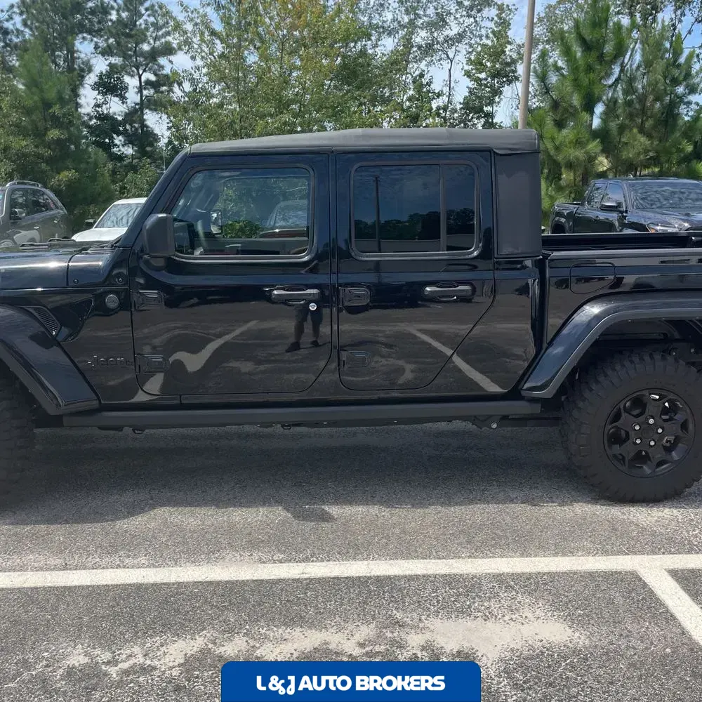 2023 Jeep Gladiator Willys
