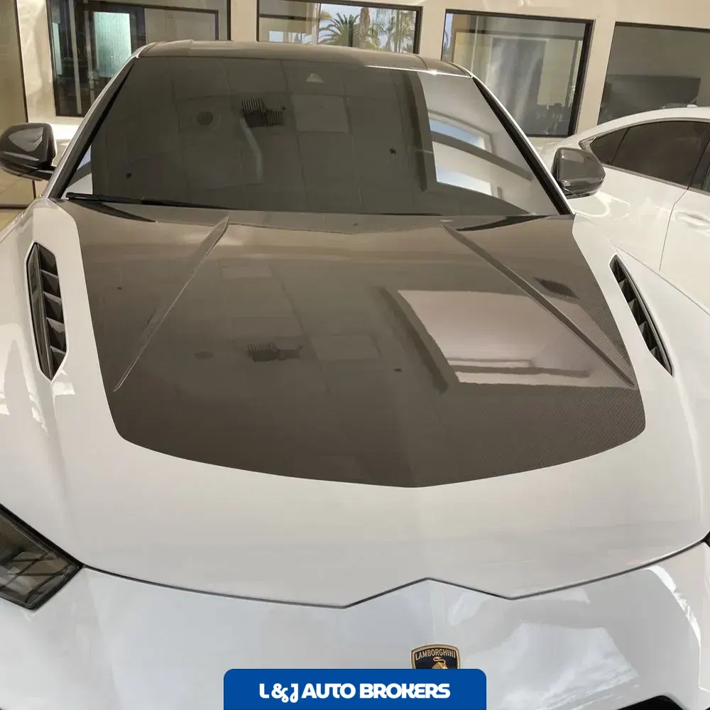 2023 Lamborghini Urus Base