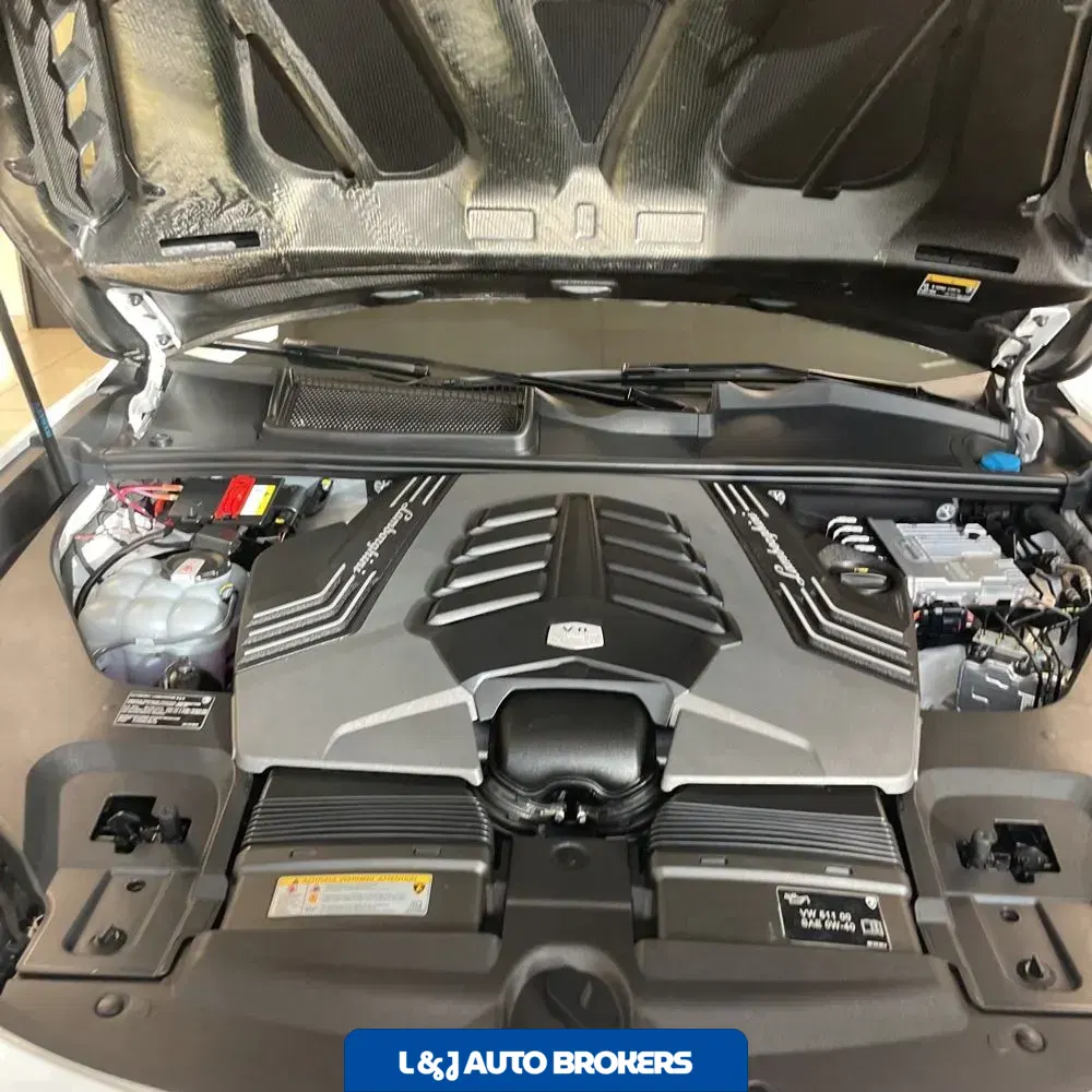 2023 Lamborghini Urus Base