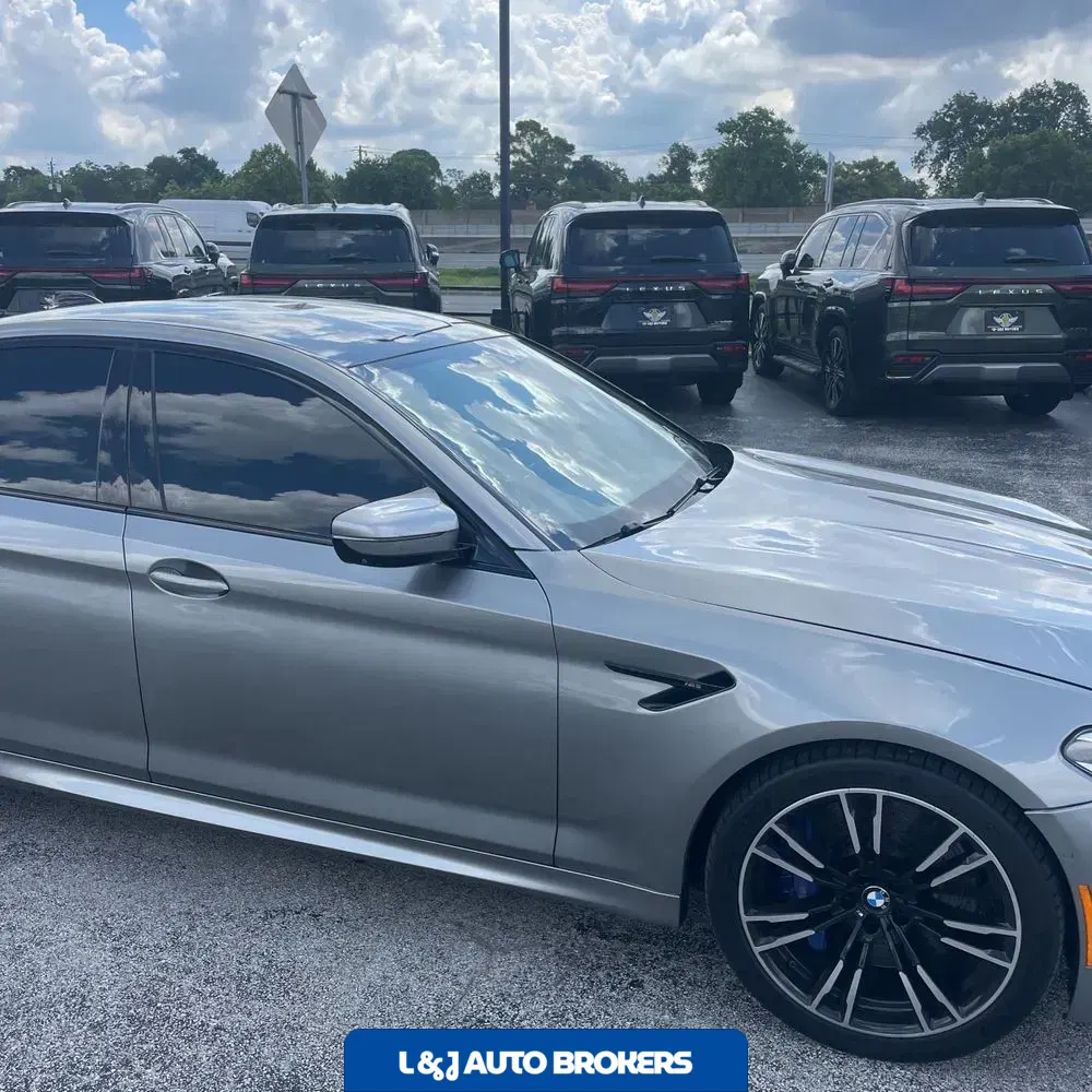 2020 BMW M5 Base