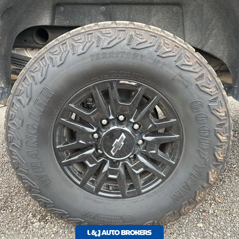 2025 Chevrolet Silverado 2500 ZR2