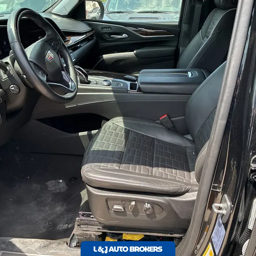 2023 Cadillac Escalade Sport Platinum