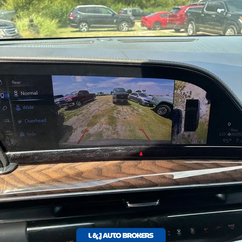 2023 Cadillac Escalade Sport Platinum