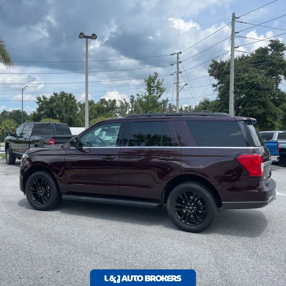2024 Ford Expedition XLT