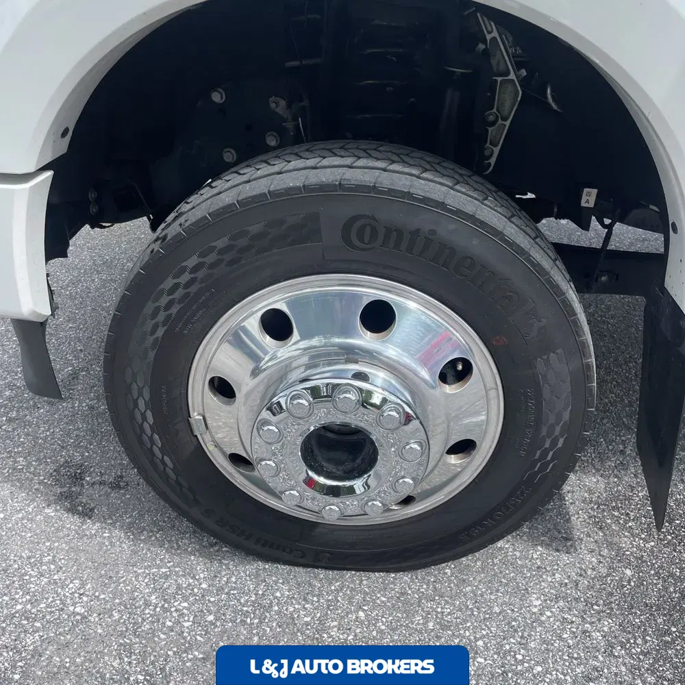 2024 Ford F-450 Super Duty Platinum