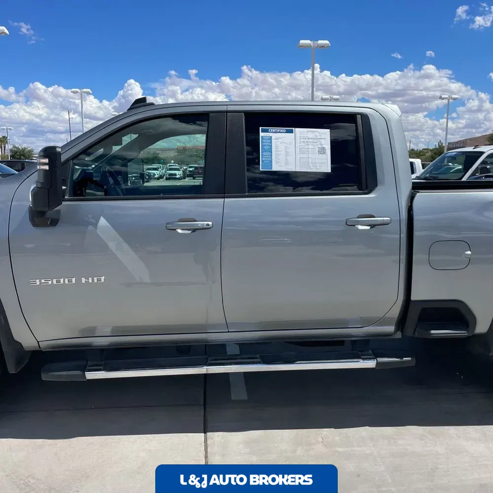 2024 Chevrolet Silverado 3500HD LT