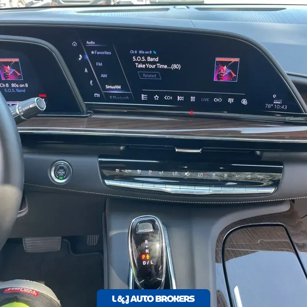 2024 Cadillac Escalade ESV Sport Platinum