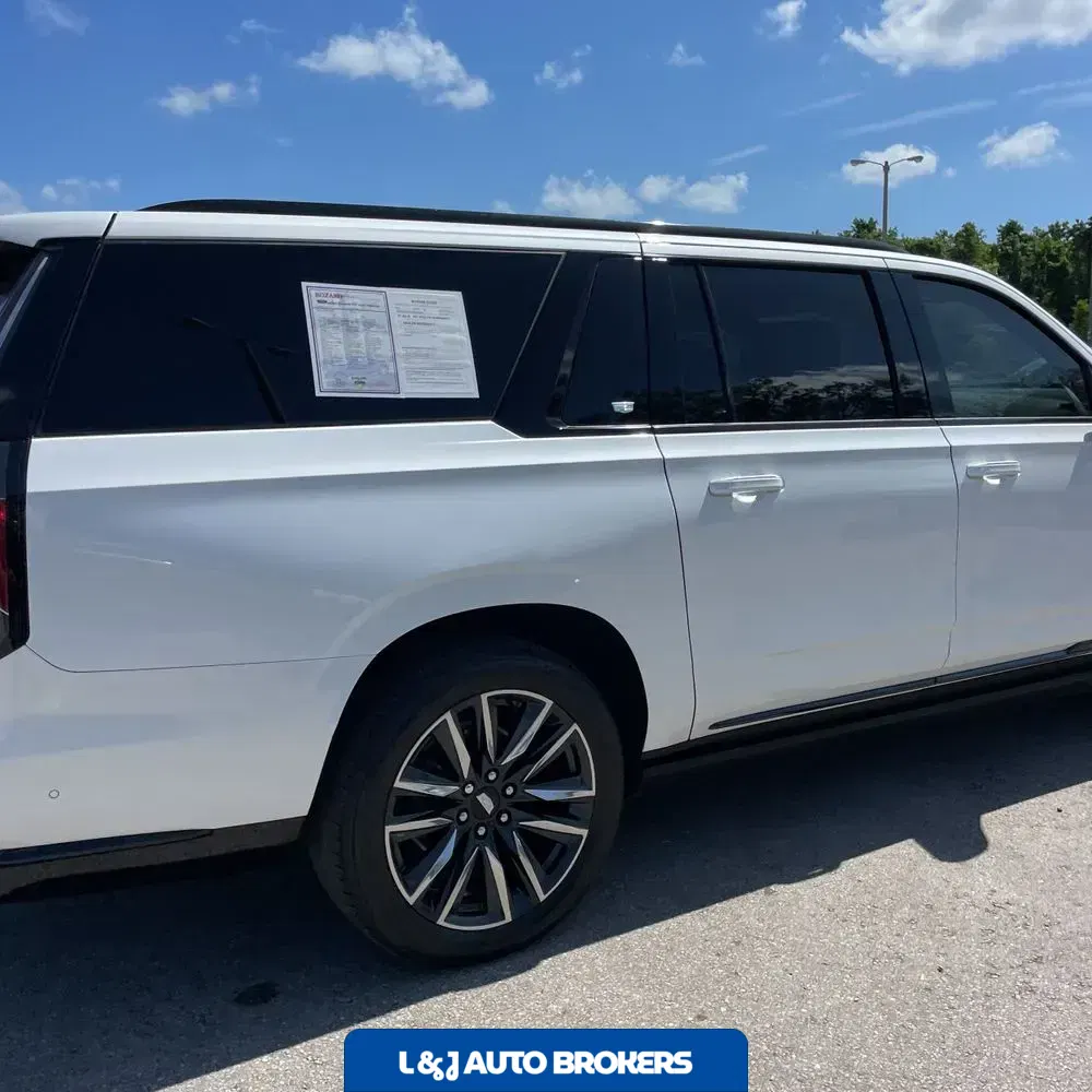 2024 Cadillac Escalade ESV Sport Platinum