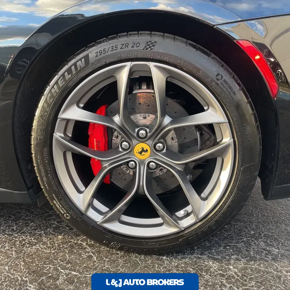 2019 Ferrari GTC4Lusso T