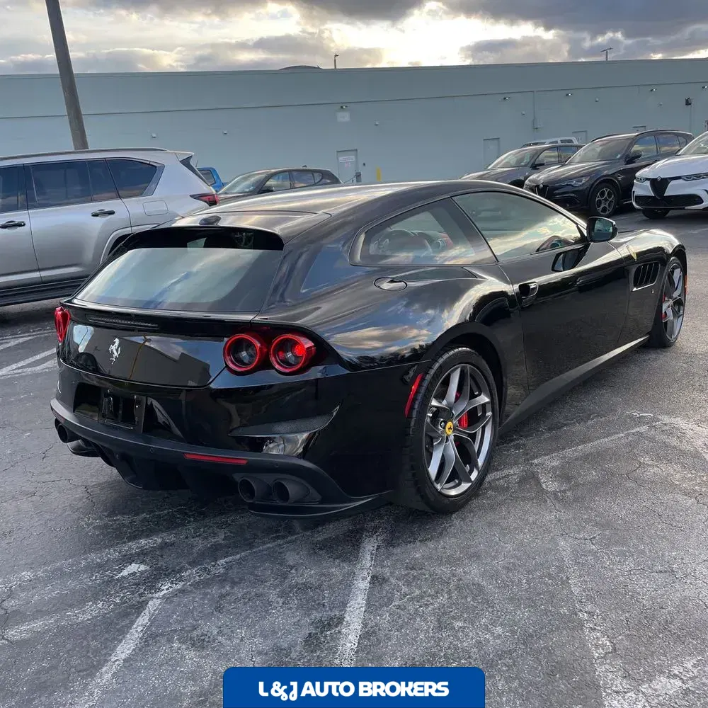 2019 Ferrari GTC4Lusso T