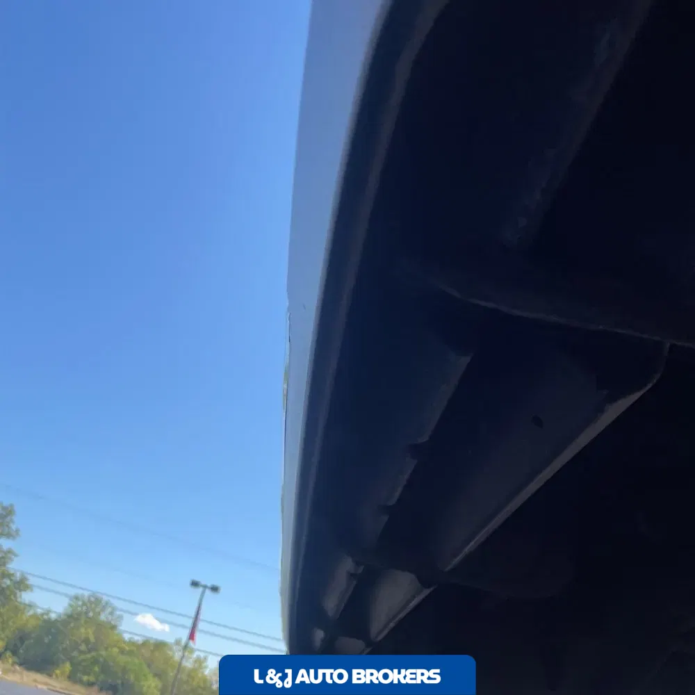 2023 Chevrolet Suburban LS