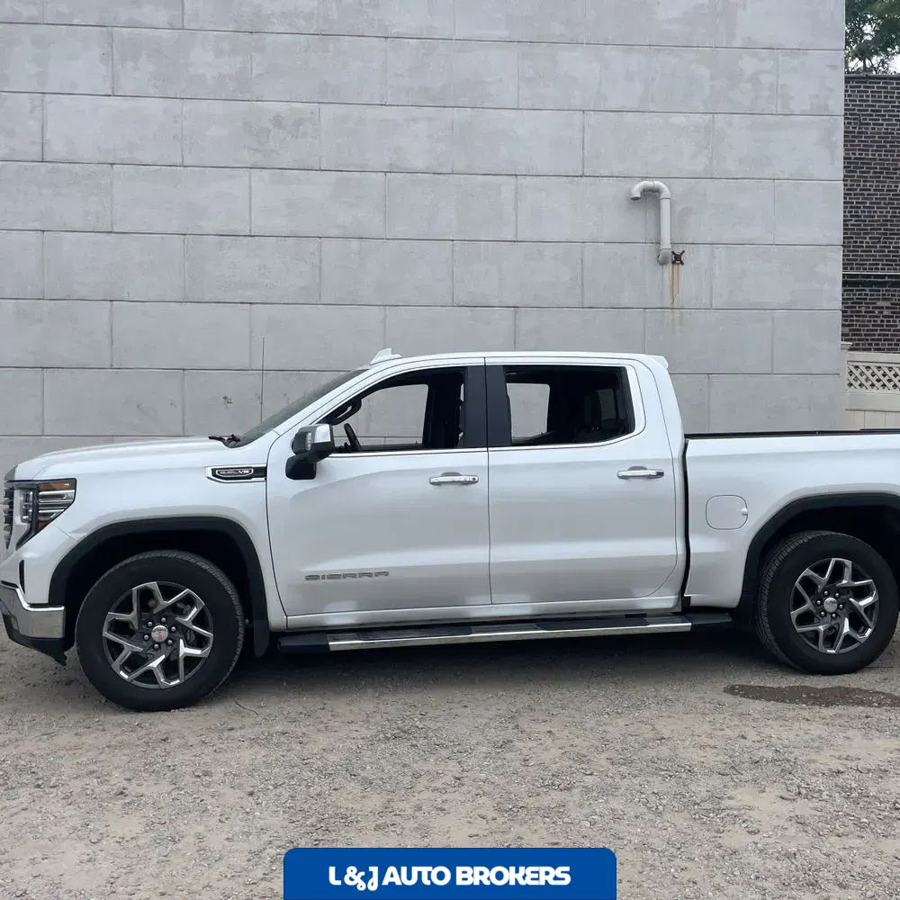 2023 GMC Sierra 1500 SLT